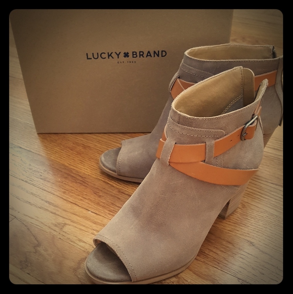 Lucky Brand Bootie - Tan/Brown- Size 8